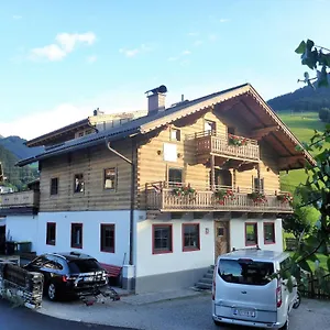 Bed & Breakfast Sportpension Penhab