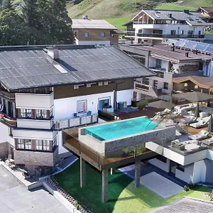 Lejlighed The Poolhouse Boutique, Saalbach-Hinterglemm