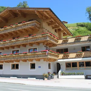 Bed & Breakfast Pension Michael, Saalbach-Hinterglemm